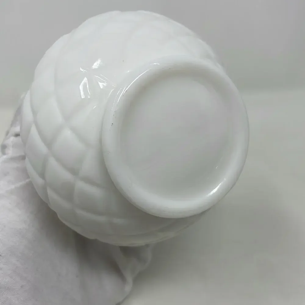 Vintage Randall White Milk Glass Bud Vase - Picture 4 of 7